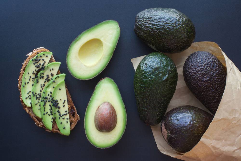 4 Cara Memilih Alpukat yang Matang dengan Tepat